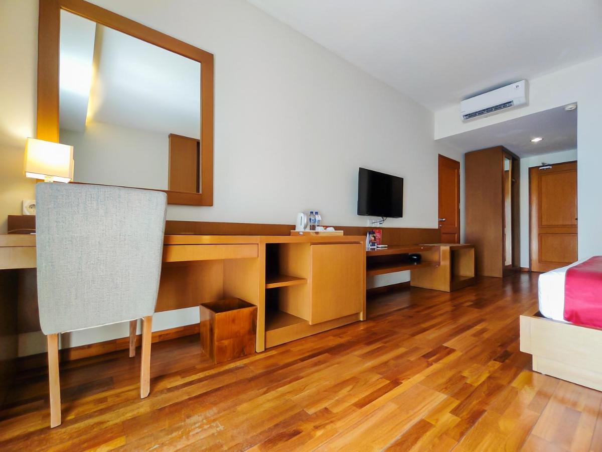 Hotel Square 3*