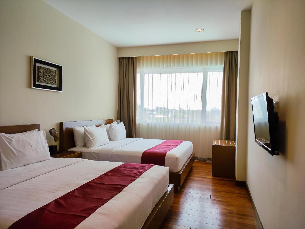 Hotel Square