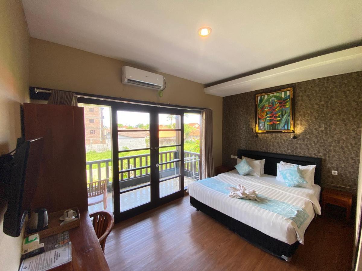 Kent House 3*