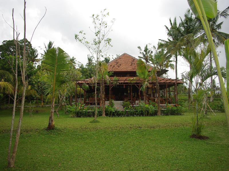 Bhanuswari & Hotel 4*