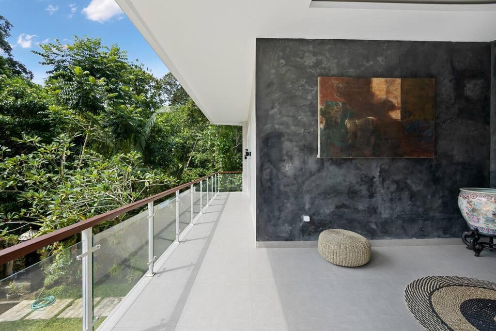 New 4 Bedroom Surrounded By Jungle And Ricefields Villa Ubud (Bali)