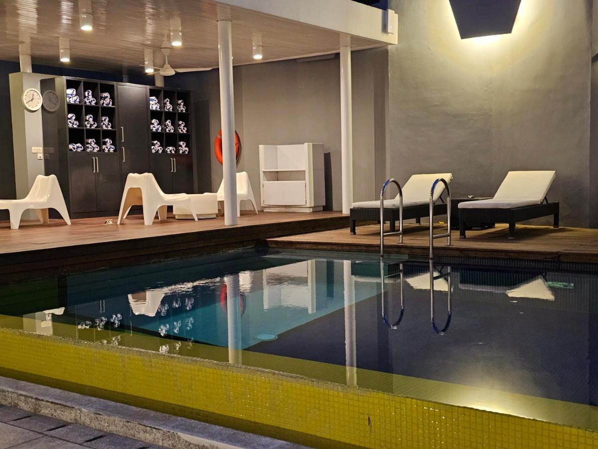 Chill Hotel