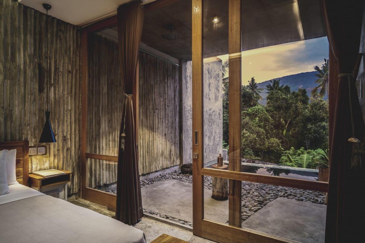 The Tiing Villa *