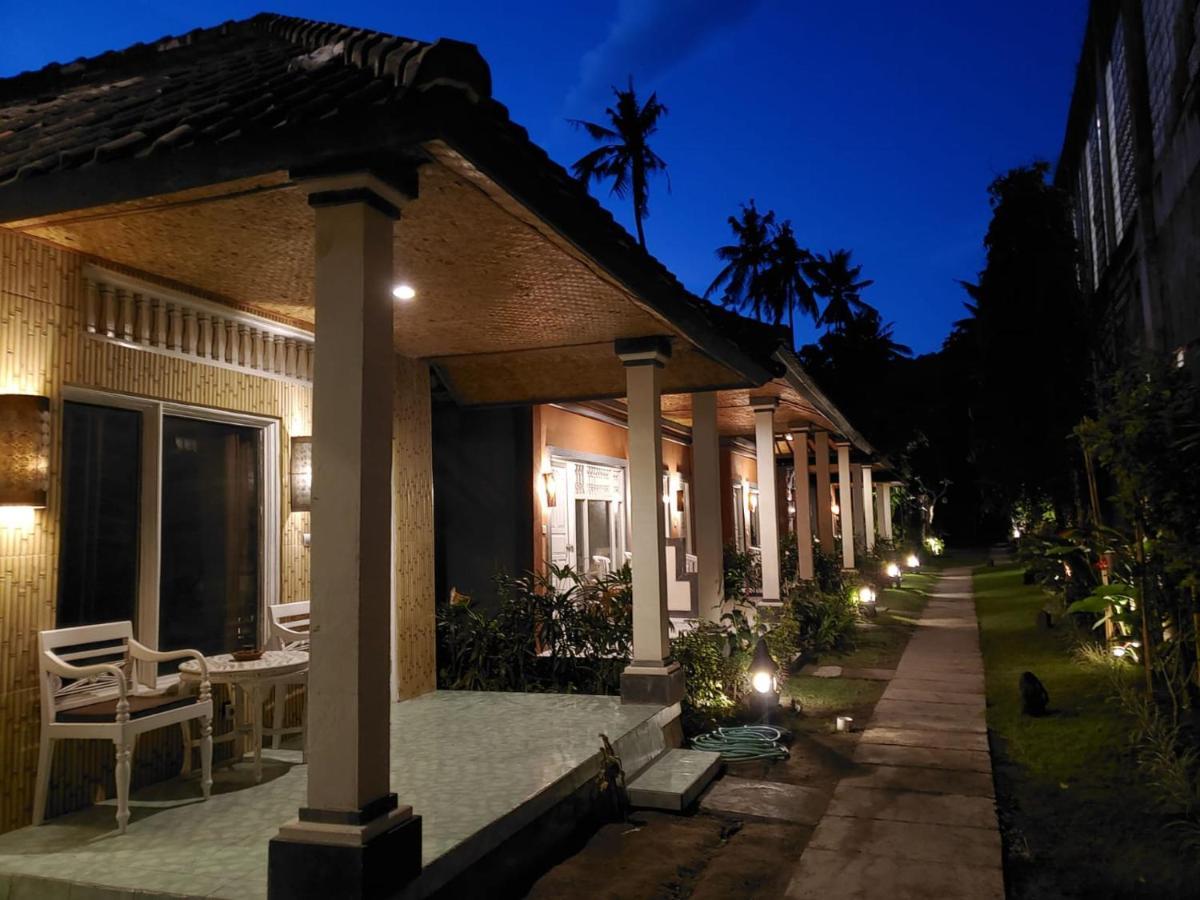 Guest house Utama Front Candi Dasa (Bali)