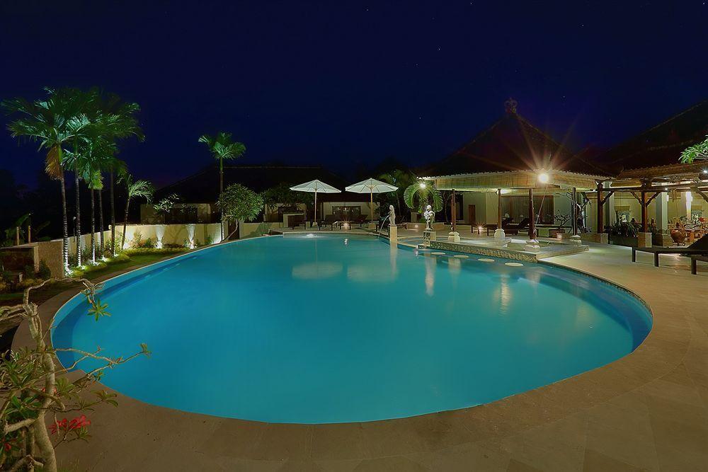 Nipuri And By Kamara Resort 3*