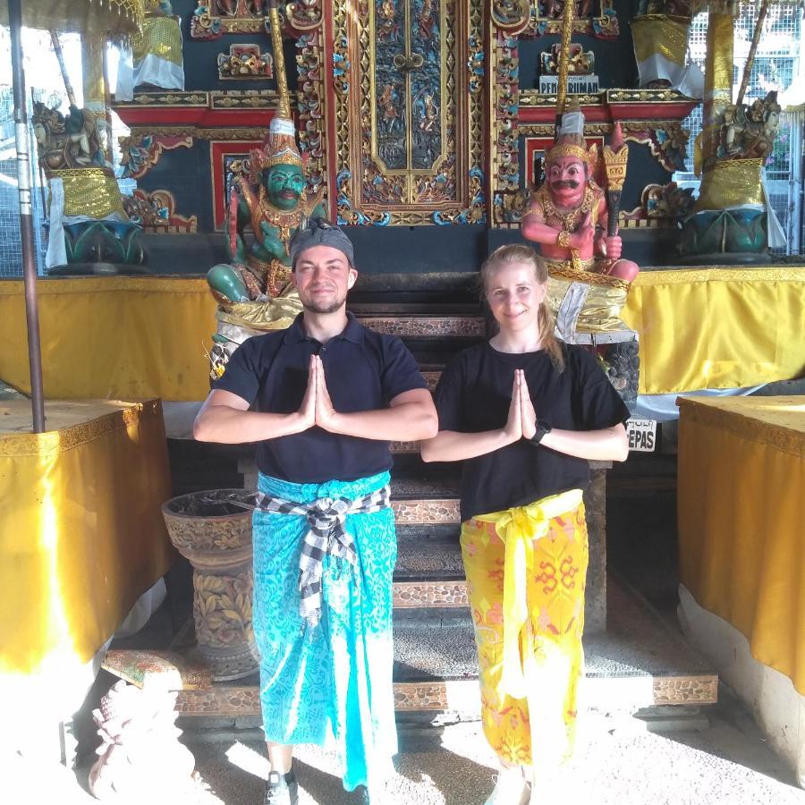 Krisna Pemuteran (Bali)