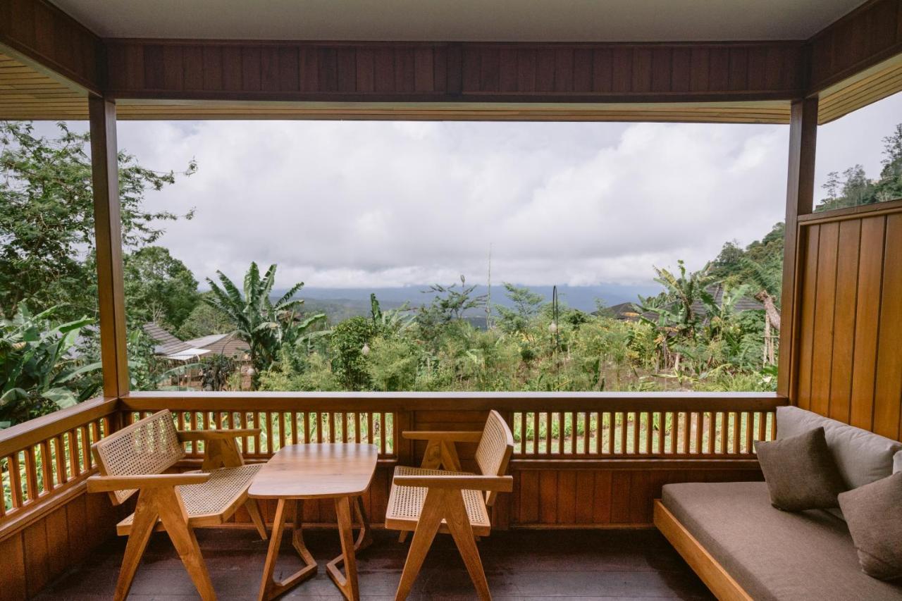 Menir Villa Munduk (Bali)