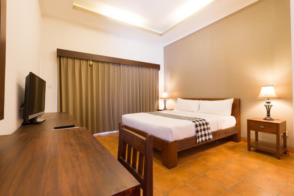 Vidi Boutique 3*
