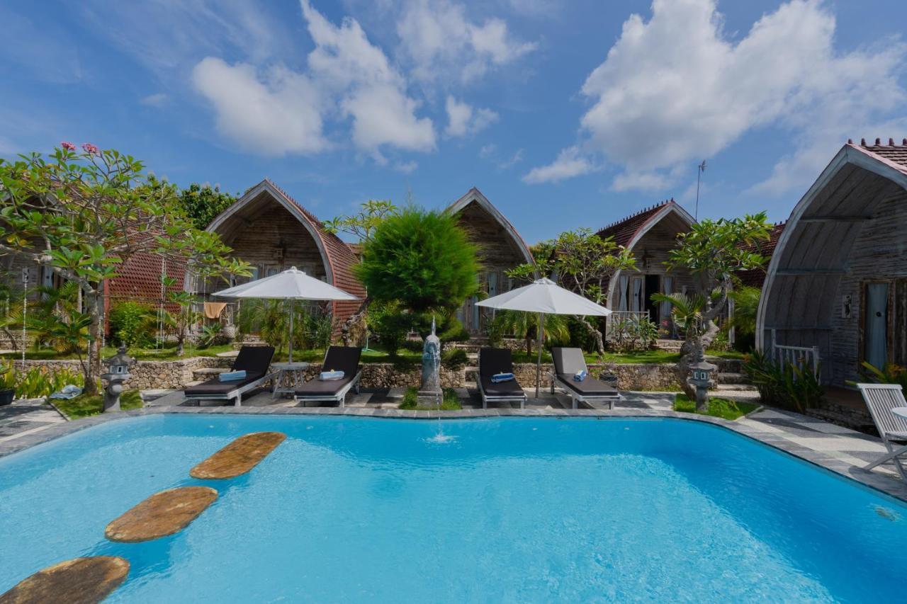 Holiday park The Mel Huts 3*