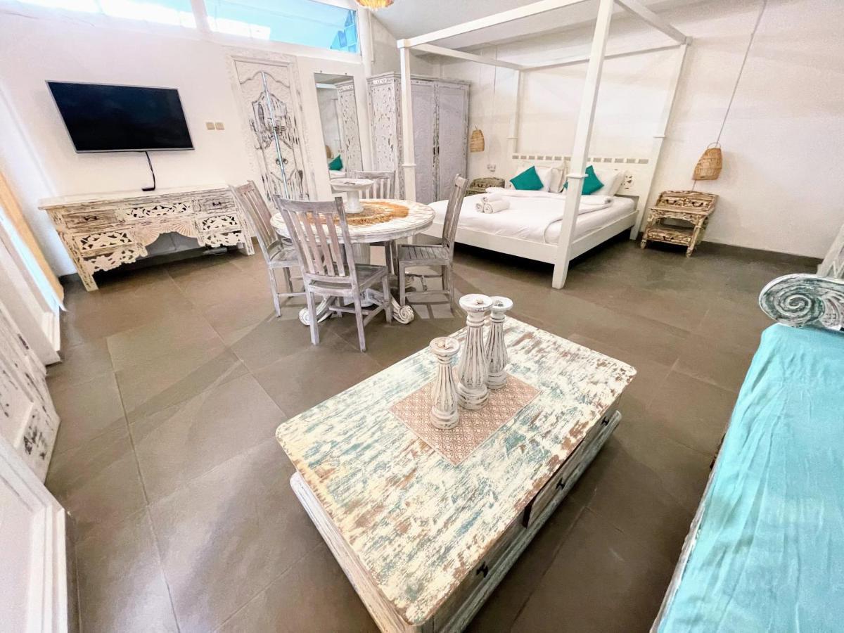 Villa Helenia - 3br Pool & - 5mins To Finns Canggu (Bali)