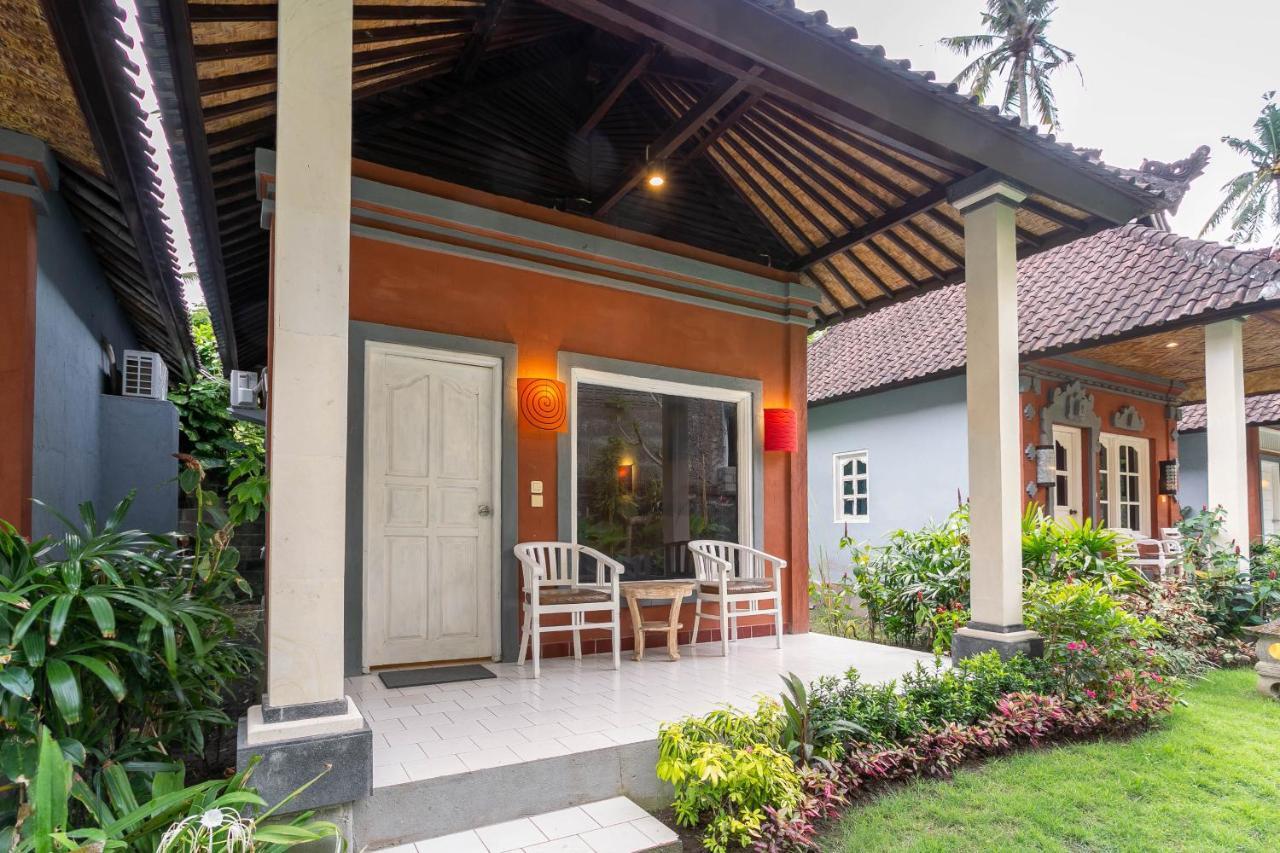 Guest house Utama Front