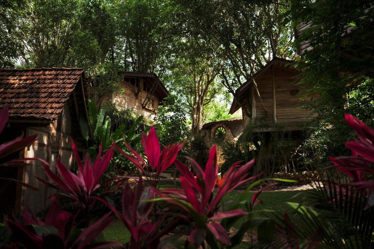 Roots Tree House Uluwatu (Bali)