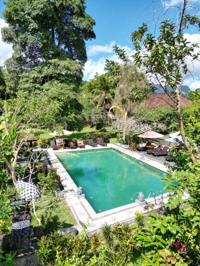 Subak Tabola 3*