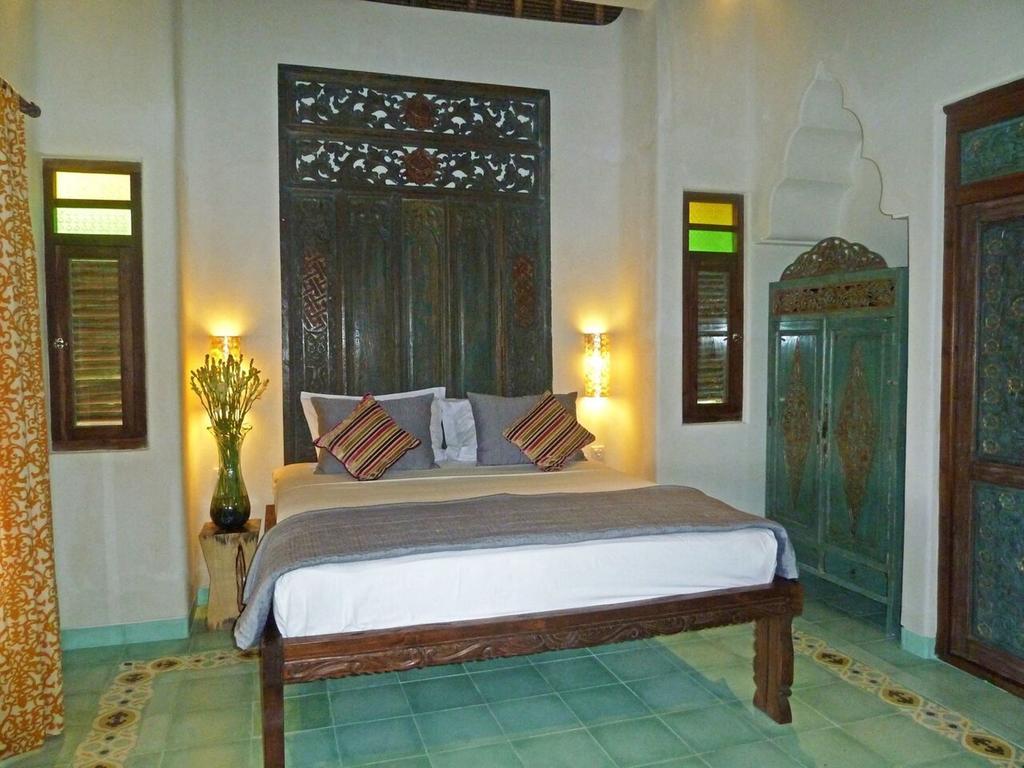 Life In Guest house Amed (Bali)