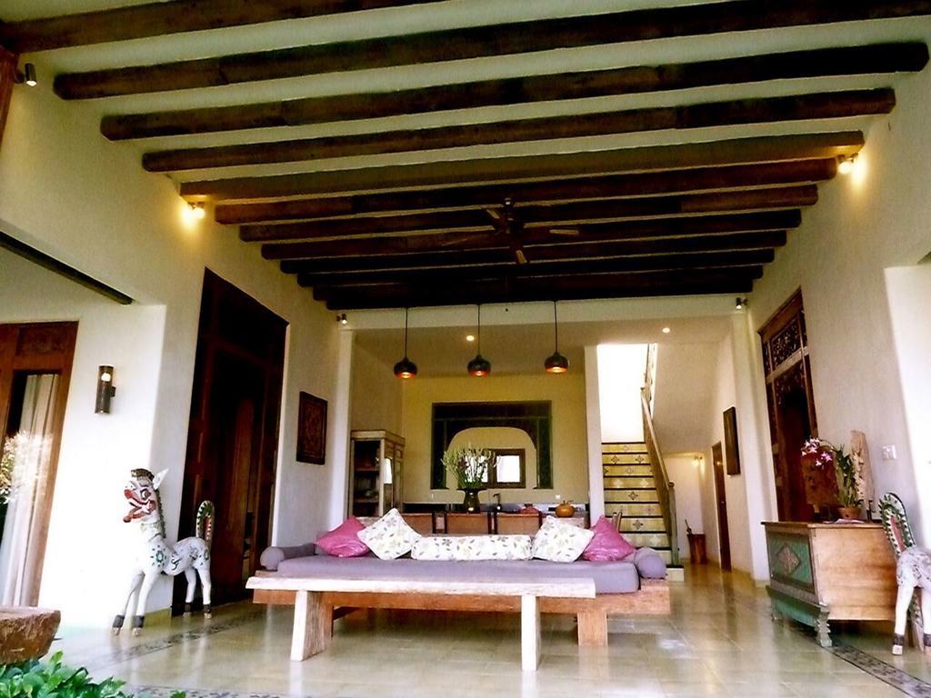 Life In Guest house Amed (Bali)