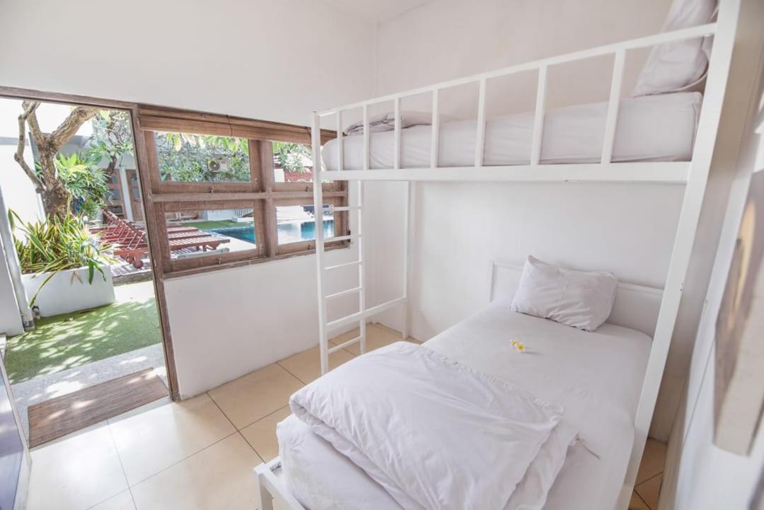 The Island Bali Hostel *