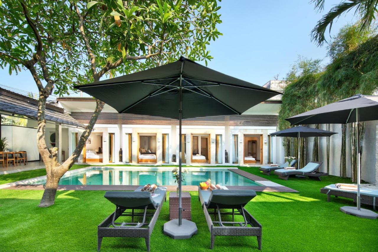 Villa Big & Private 9 Bed, 9 Bath, Viola Villa, Pool, Location Seminyak (Bali)