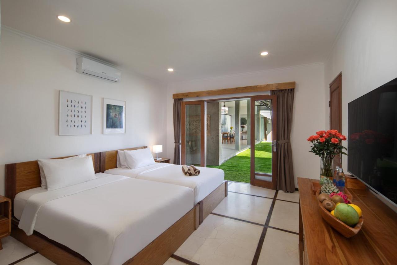 Big & Private 9 Bed, 9 Bath, Viola Villa, Pool, Location * Seminyak (Bali)