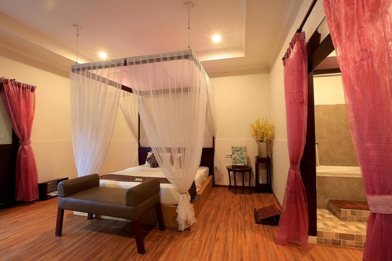 Villa Lavender & Kuta (Bali)
