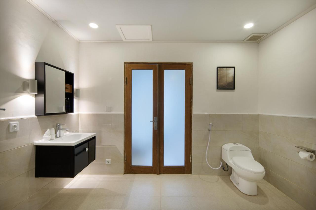 Villa Big & Private 9 Bed, 9 Bath, Viola Villa, Pool, Location *