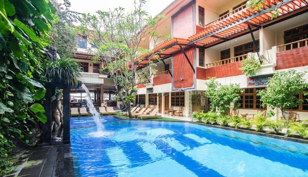 Hotel Green Garden 2*