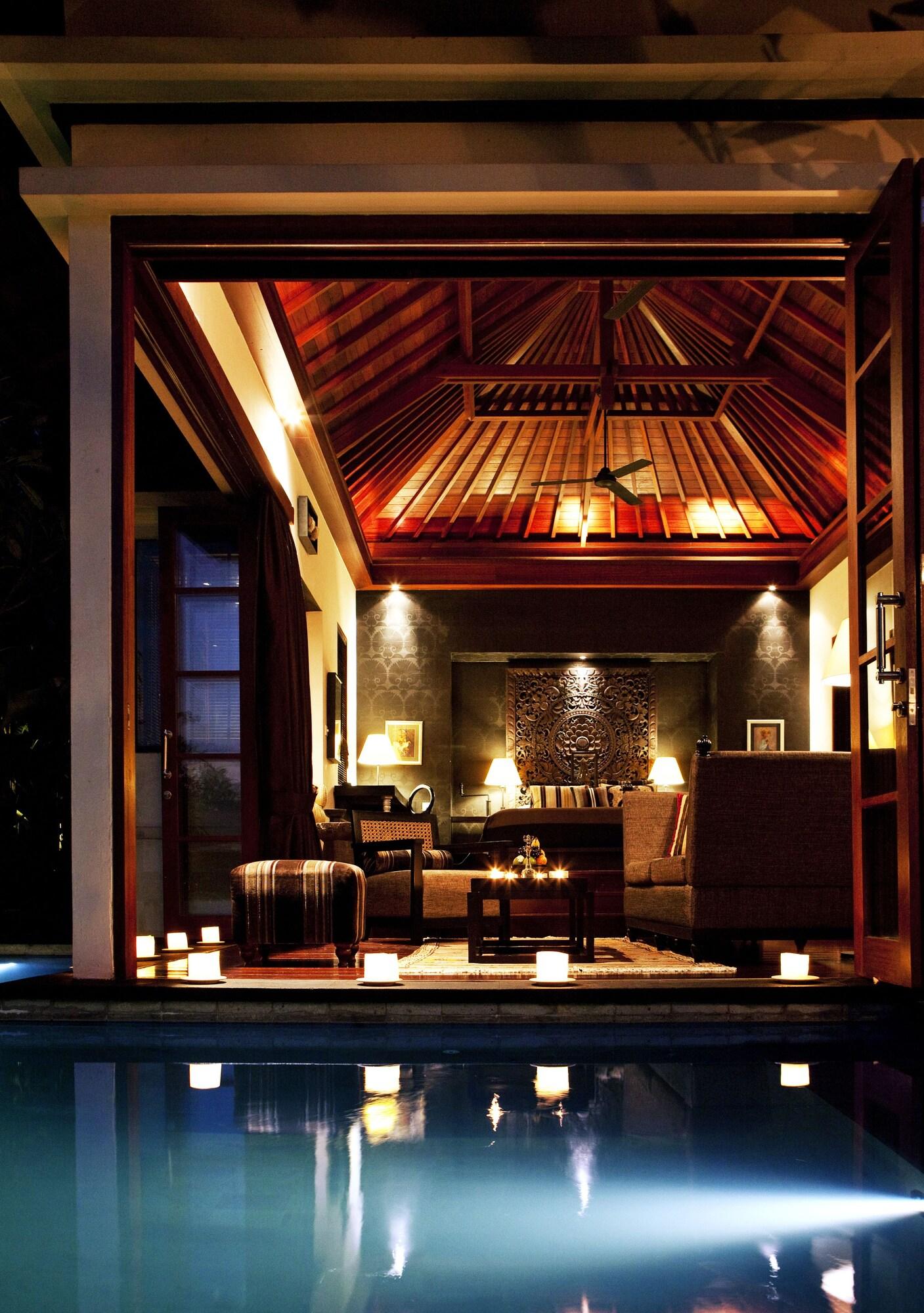 Damai Lovina Hotel