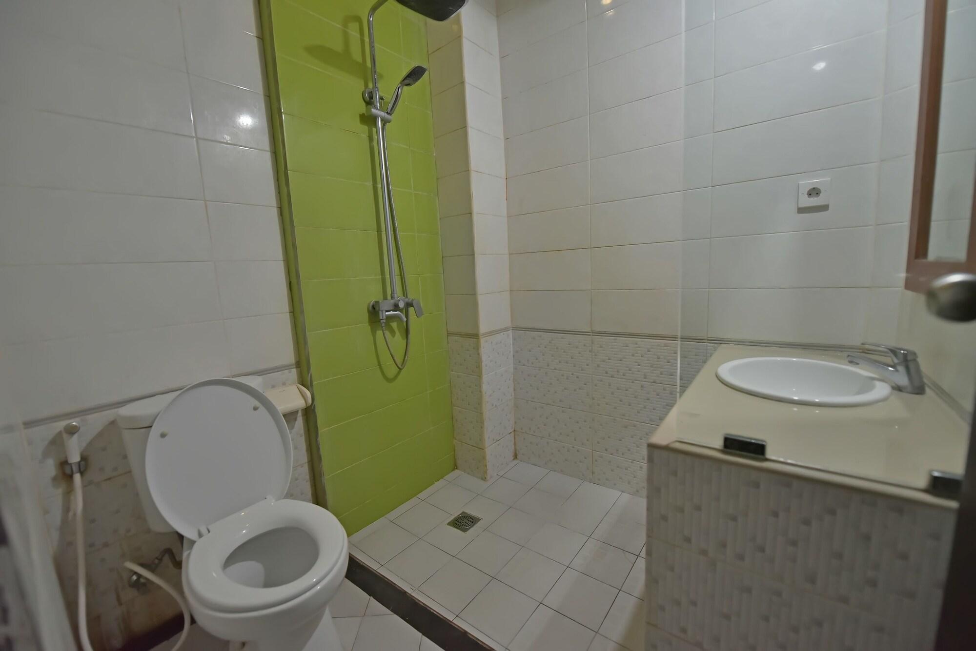 Sandat Kuta Hotel 3*