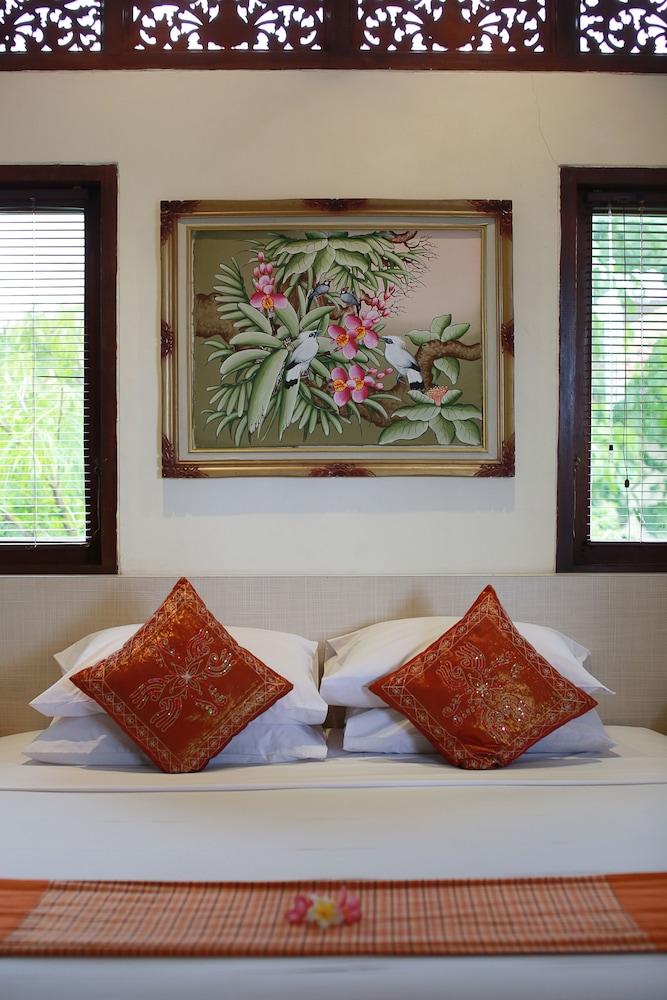 Hotel The Batu Belig &