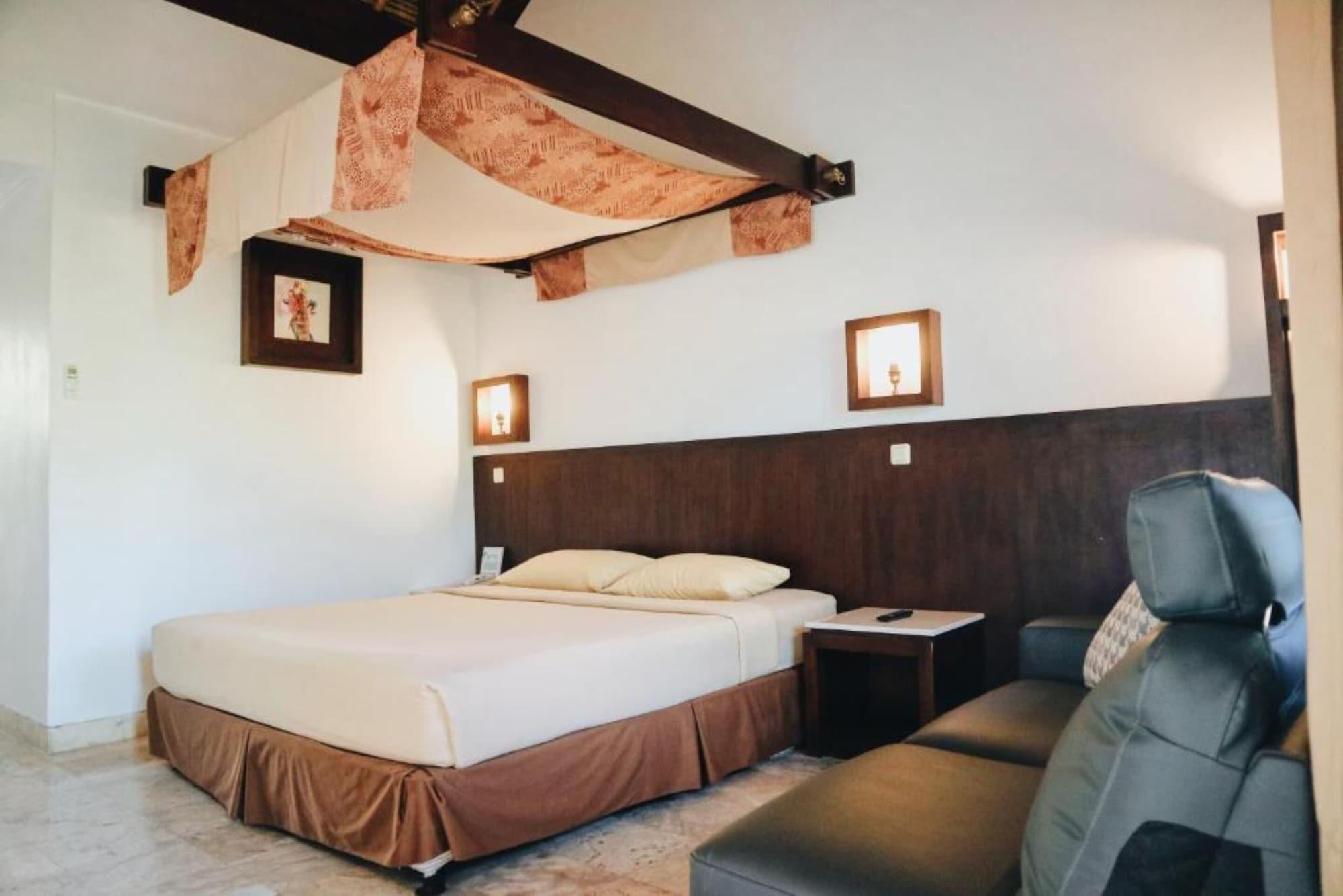 Hotel The Lagoon Bali Pool And 3*