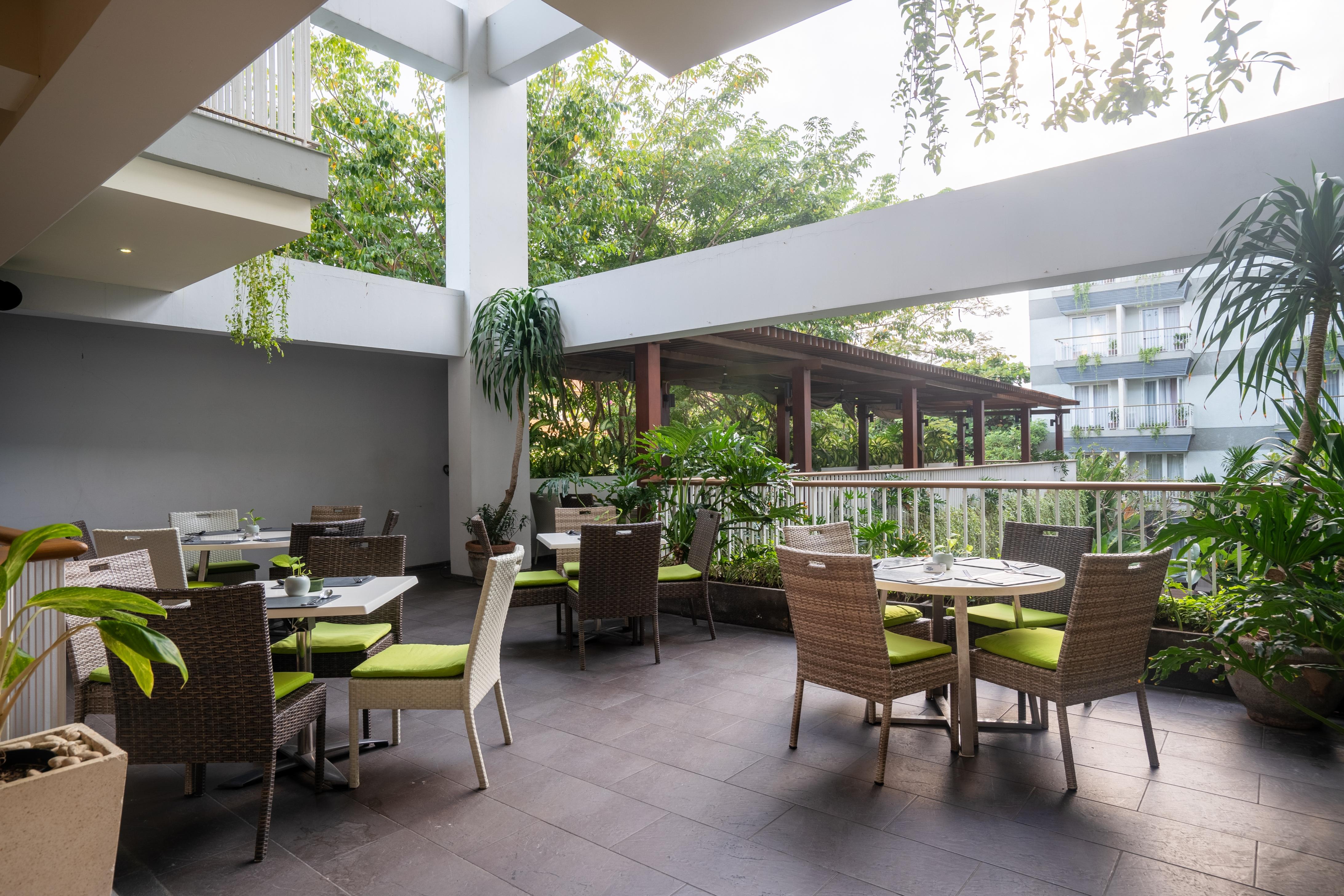 Eden Kuta Bali 4*