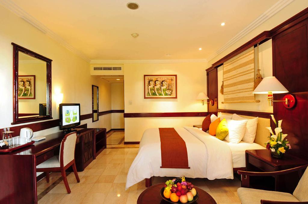 Resort Discovery Kartika Plaza 5*