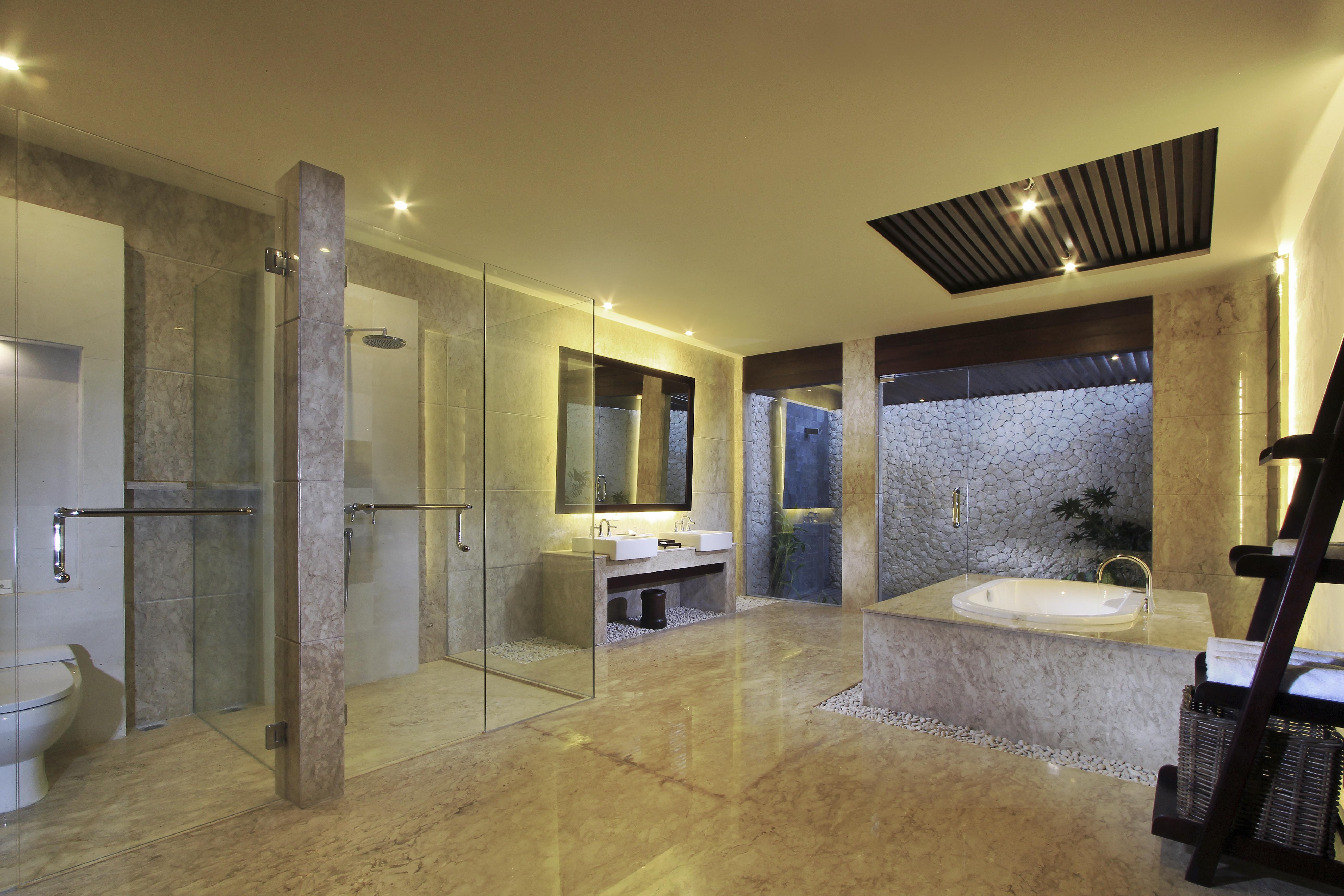 Ulu Segara Luxury & Nusa Dua (Bali)