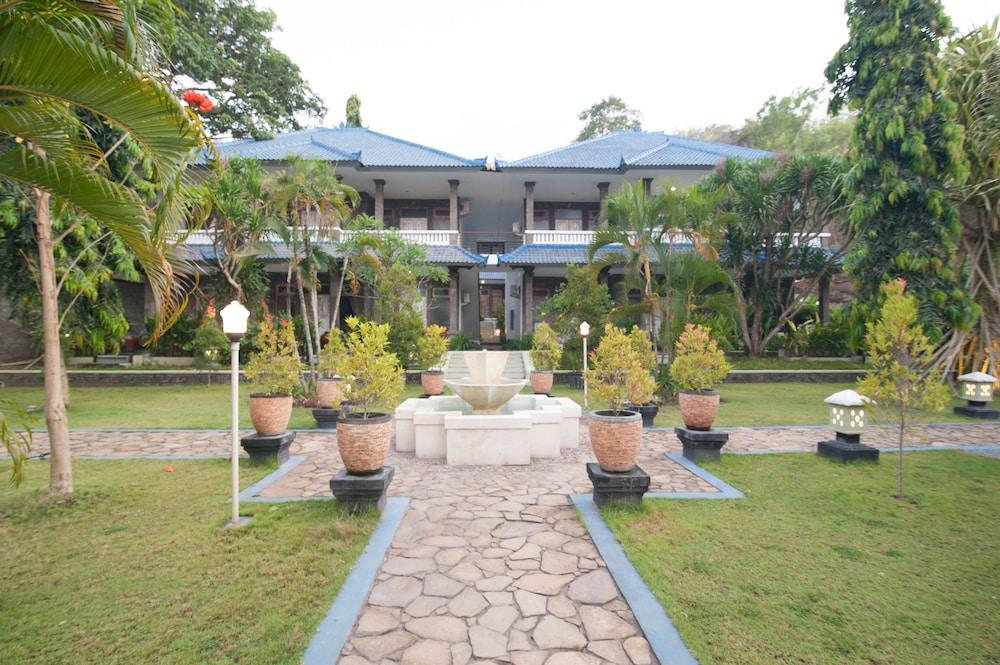 Beji Bay Hotel Padangbai (Bali)