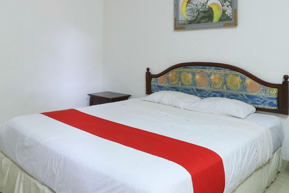 Hotel Oranjje 3*