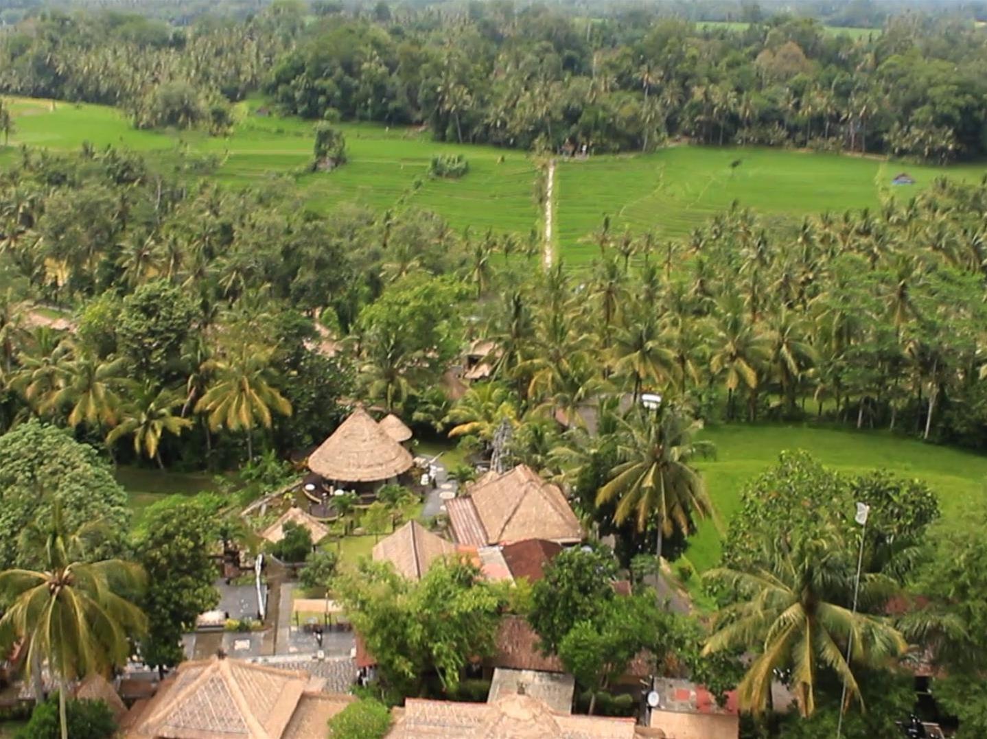 Puri Taman Sari Resor 3*