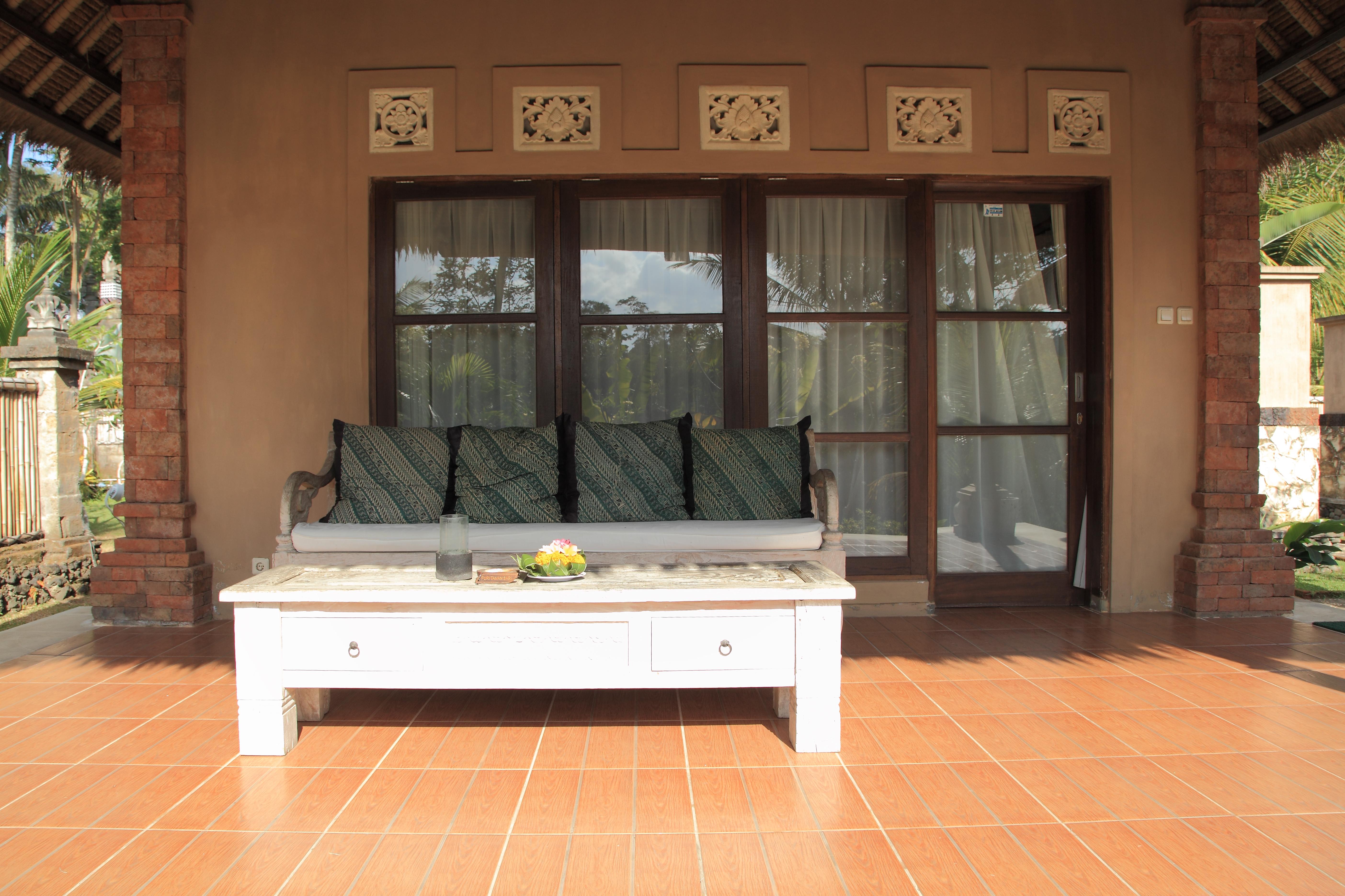 Puri Taman Sari Tabanan (Bali)