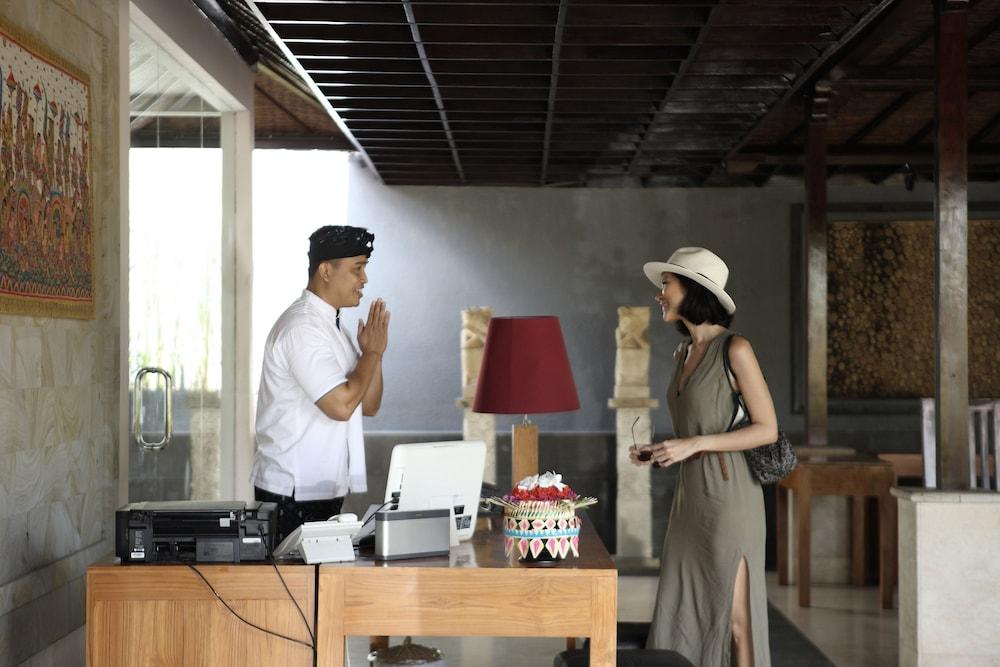 Bali Nyuh Gading Luxury & Resor