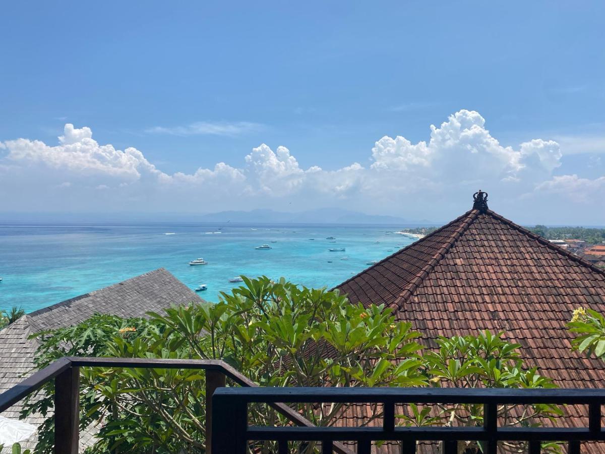 Lembongan Lux Hotel