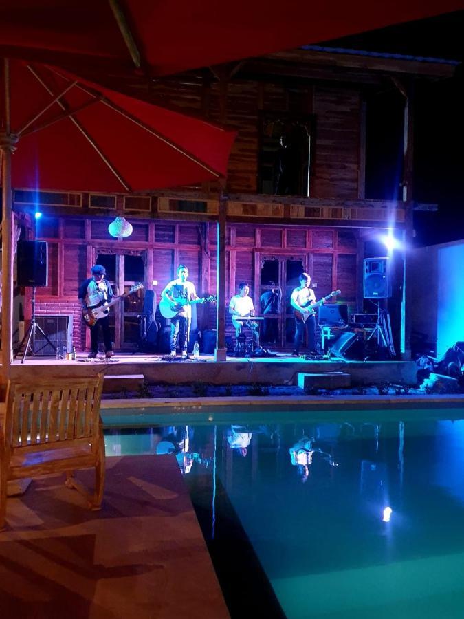 Melasti Resort *