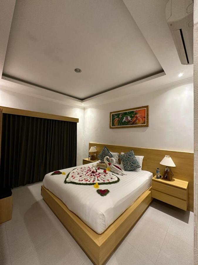 Kelingking Sunset Point & Hotel Klungkung