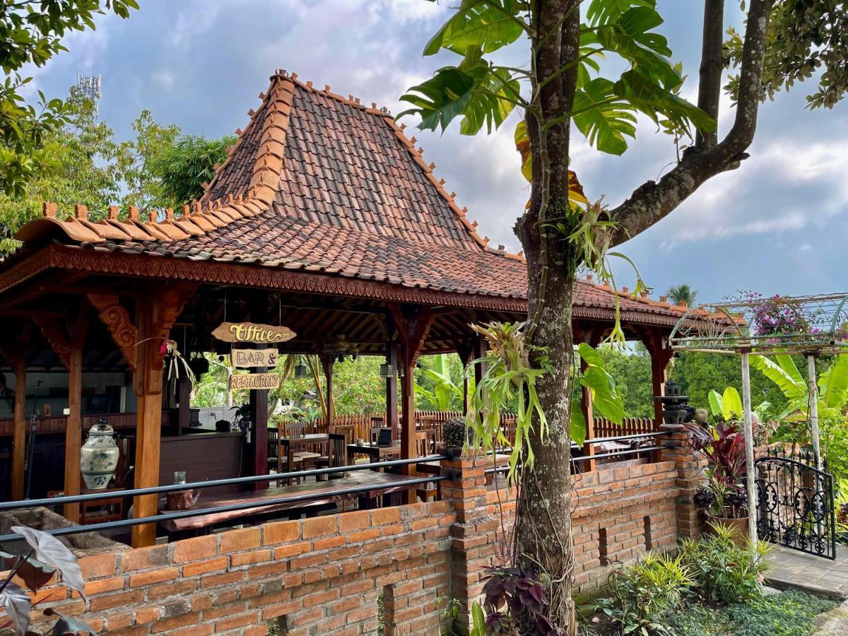 The Sangkih Restaurant & Bar Lodge Munduk (Bali)
