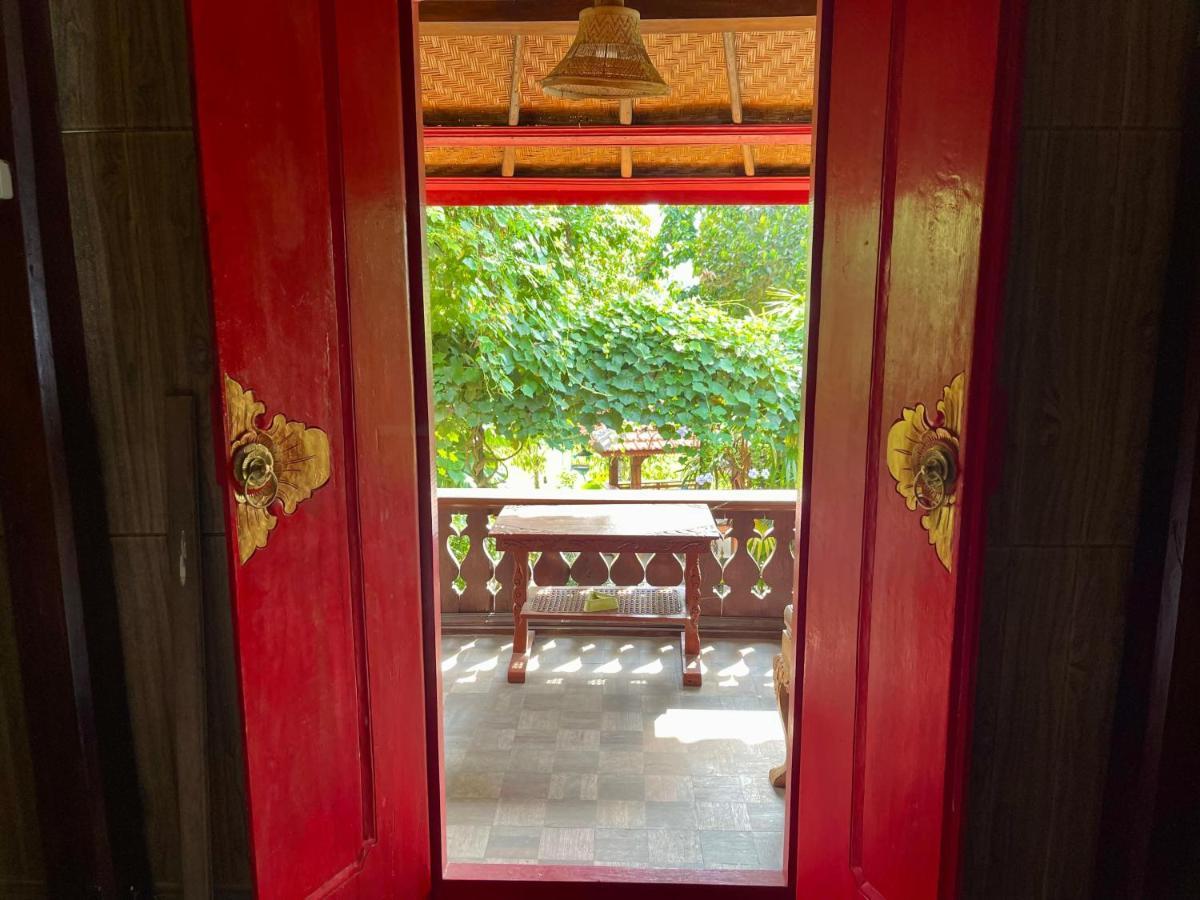 The Sangkih Restaurant & Bar *