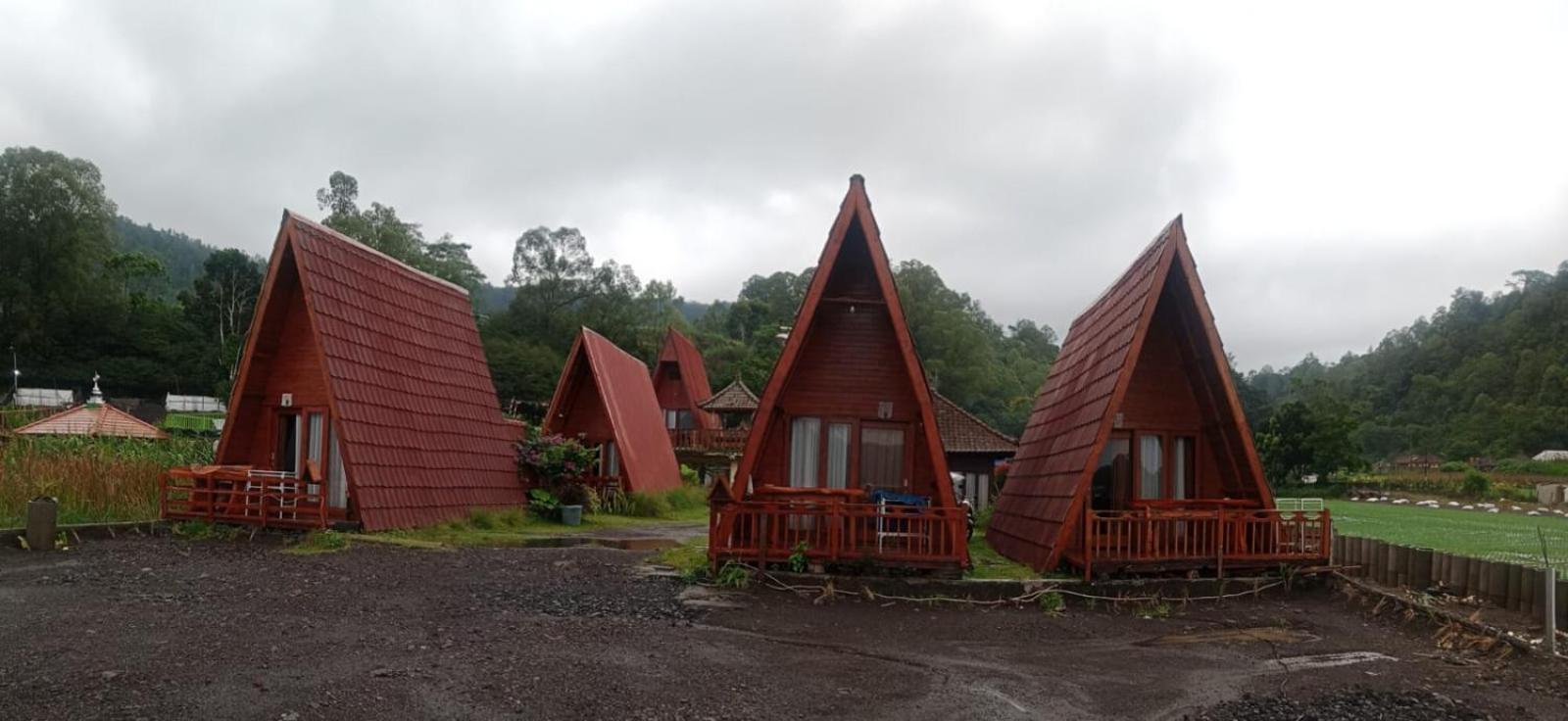 Astradana Hotel & Glamping 2* Kintamani (Bali)