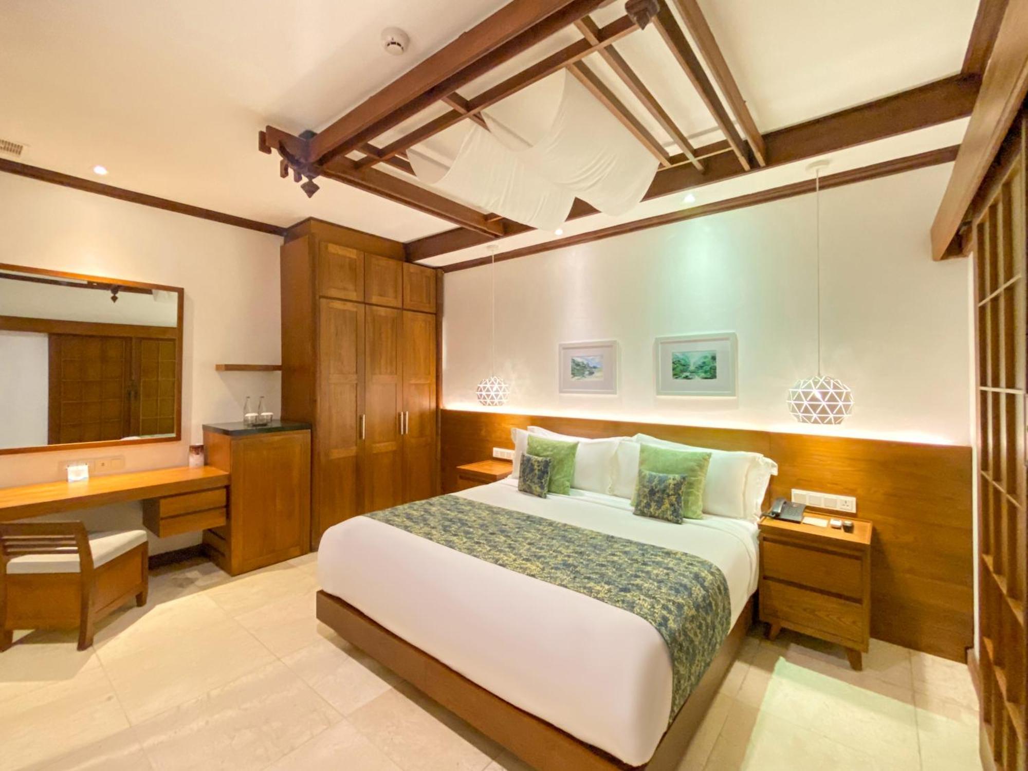 Candi Beach & Spa Resort