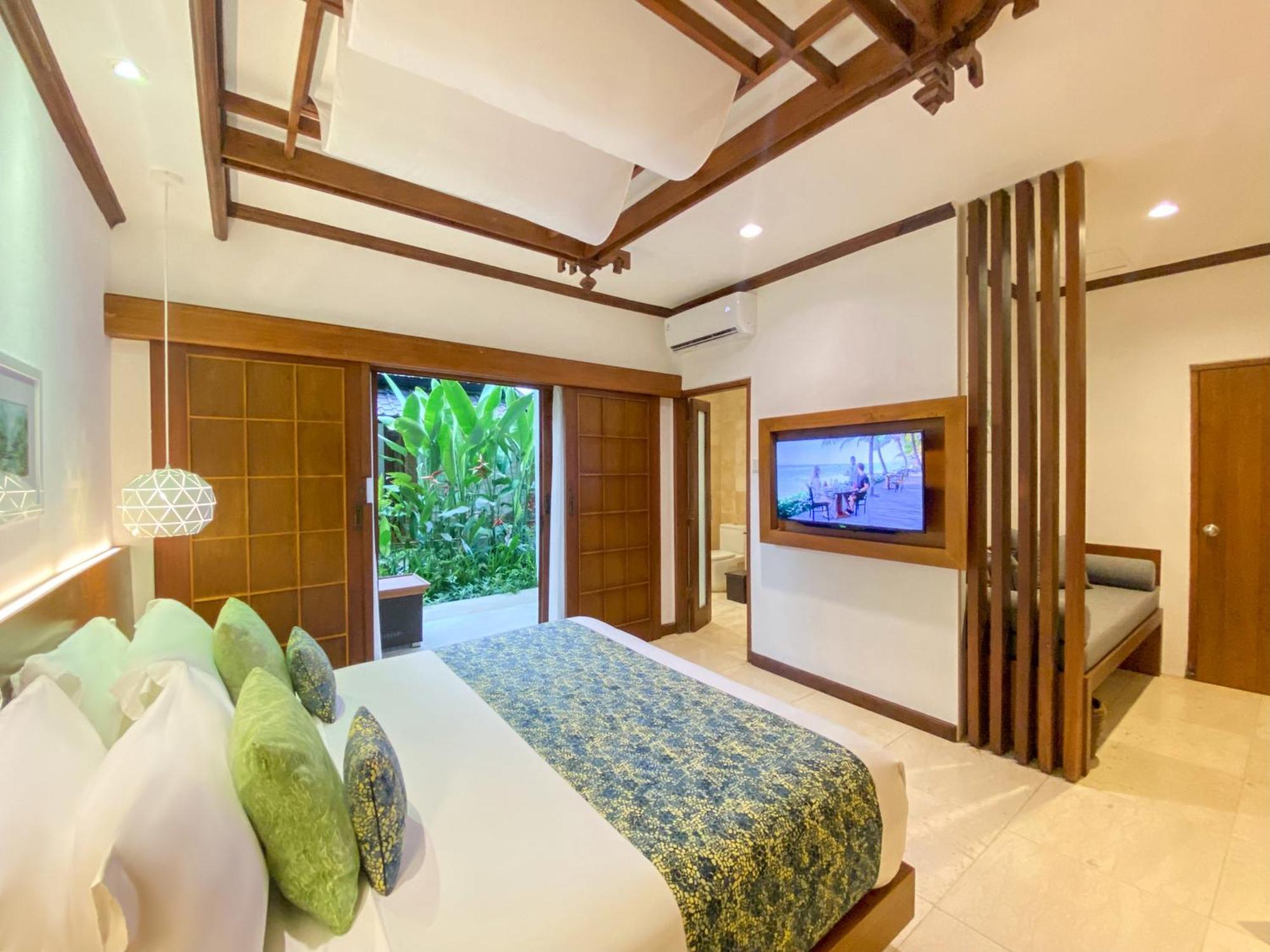 Candi Beach & Spa Resort 4*