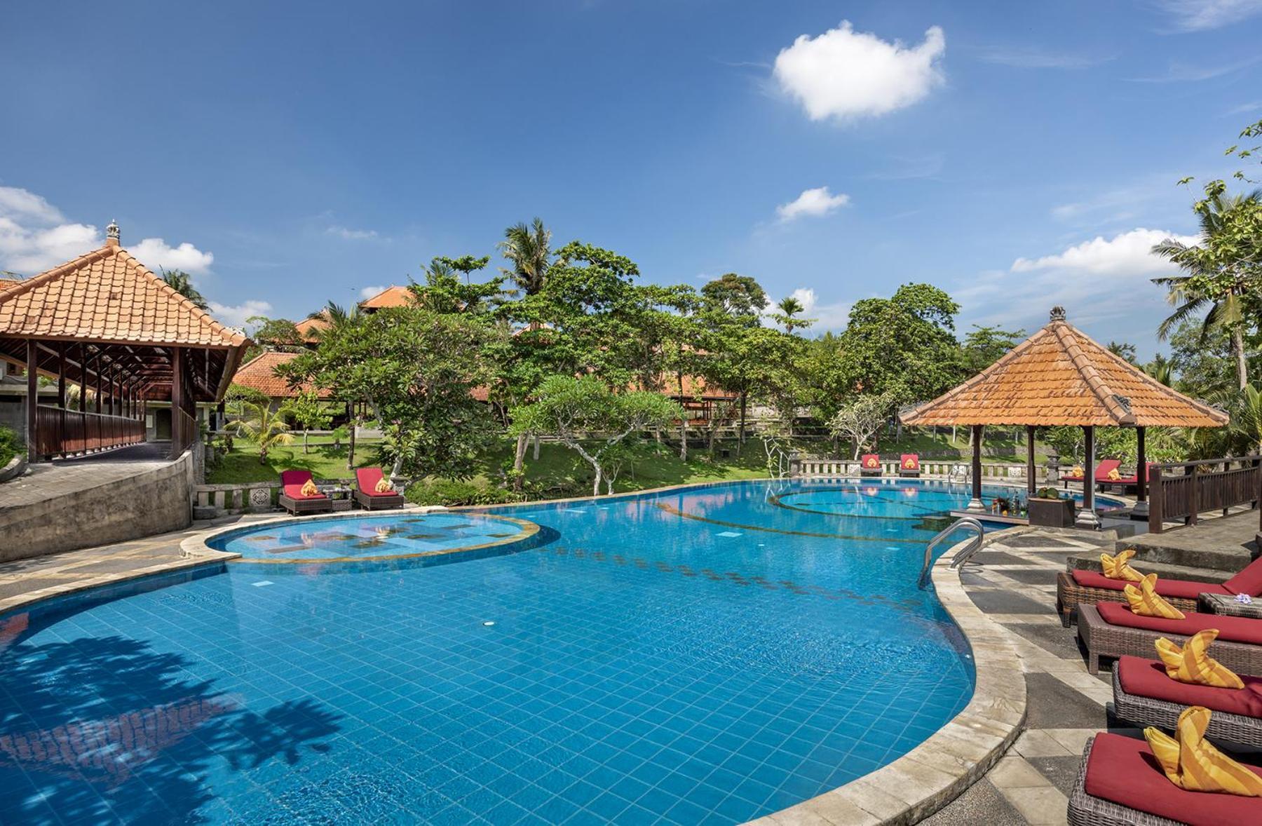 Resort Santi Mandala &