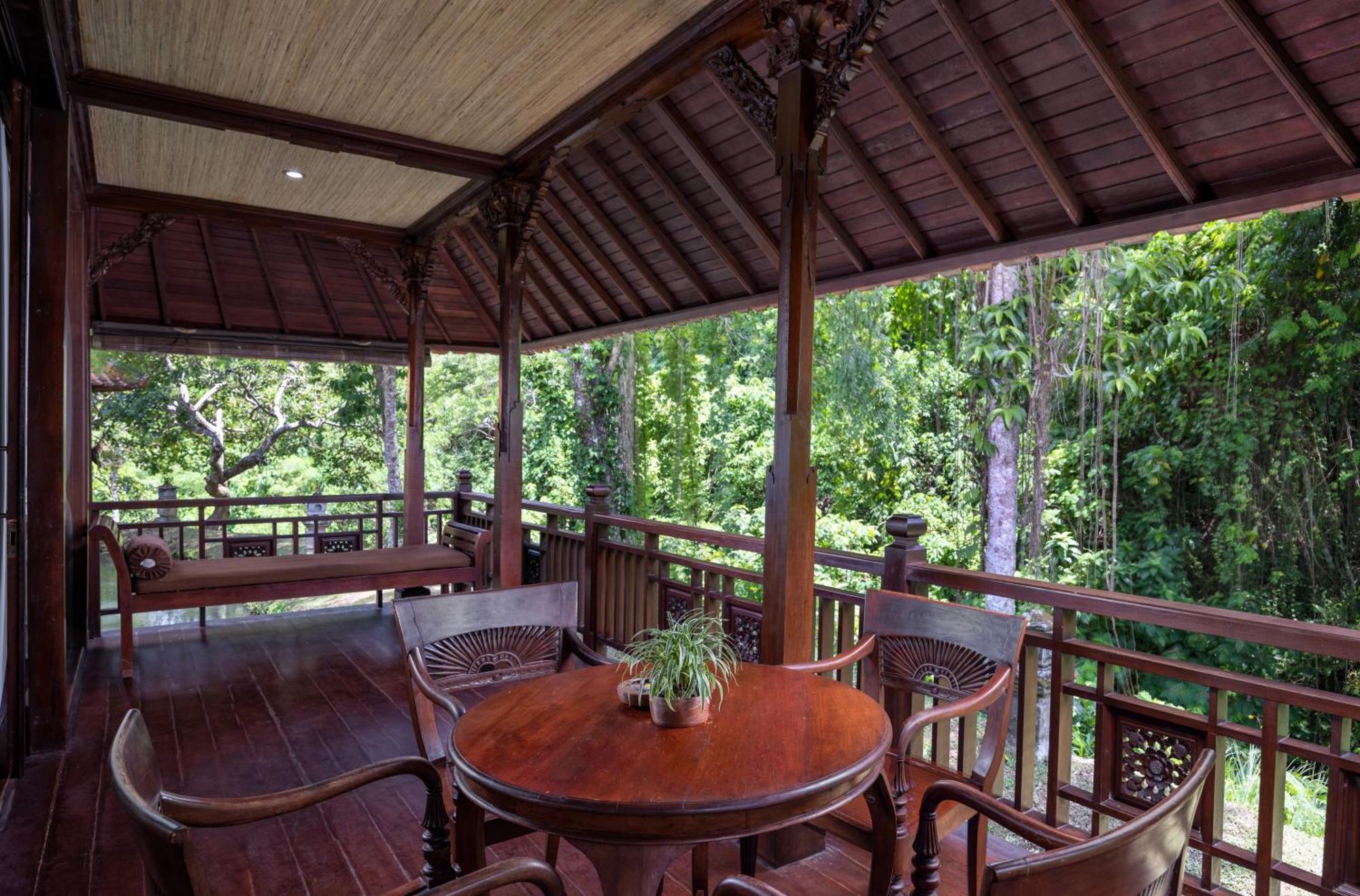 Santi Mandala & Sukawati (Bali)