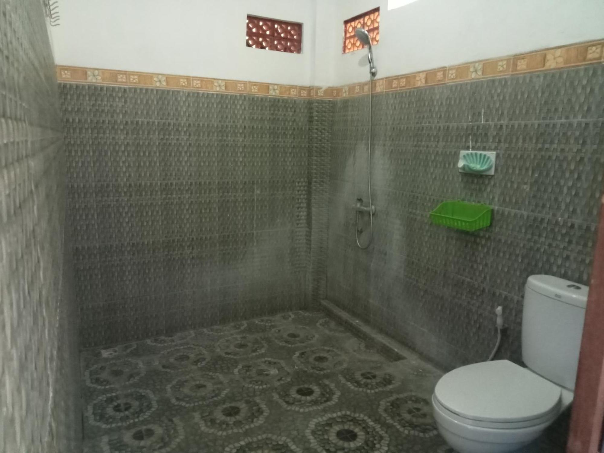 Sinar Bali 2 *