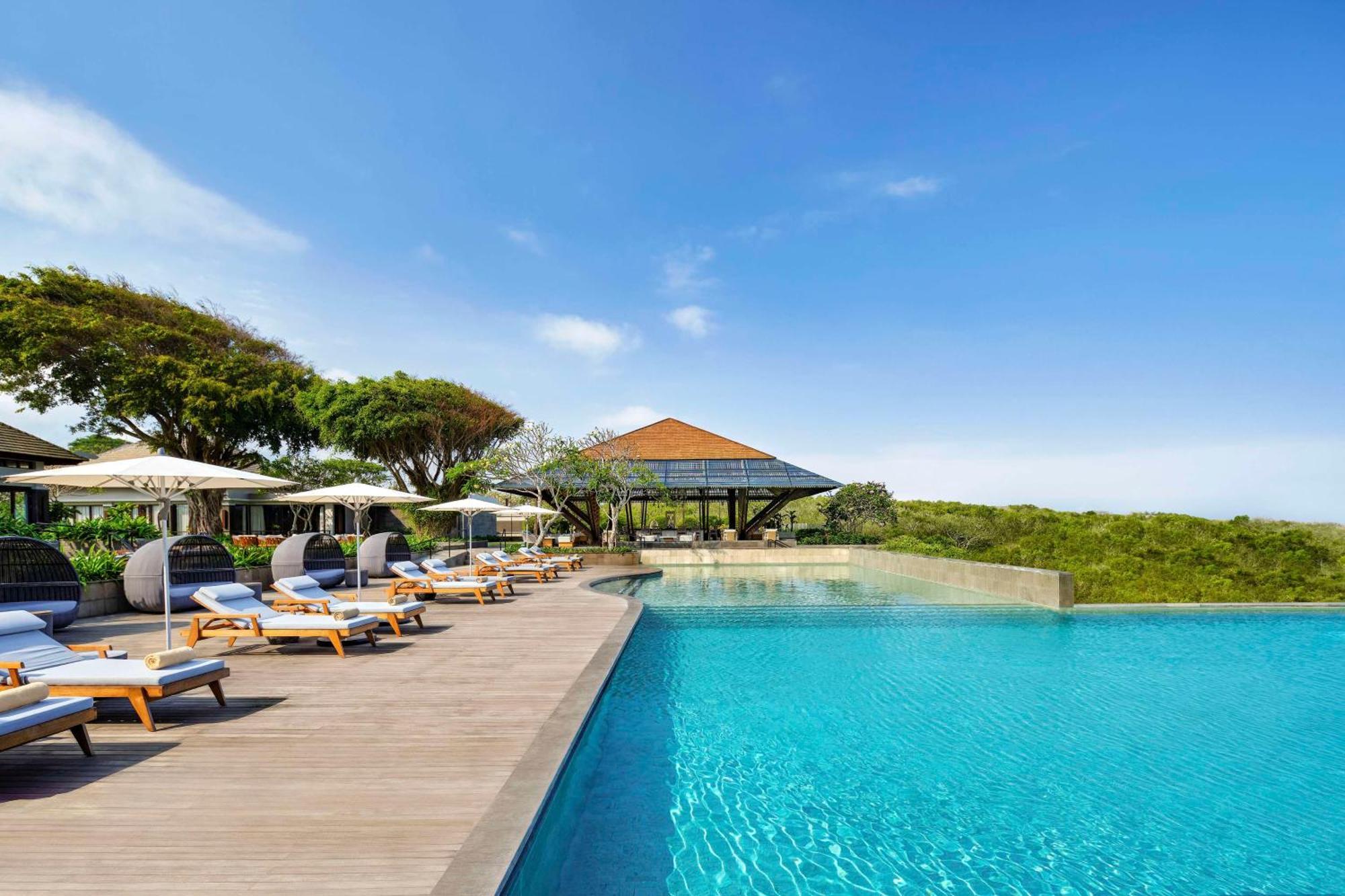 Resort Umana Bali, Lxr & By Hilton 5*