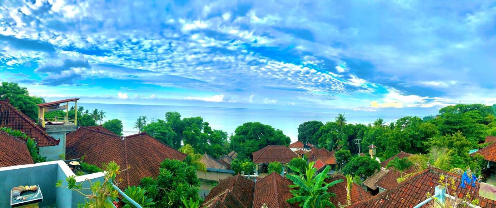 Titi Sedana * Amed (Bali)